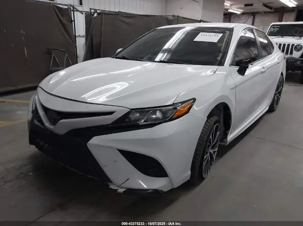 4T1G11AK3LU935314 2020 TOYOTA CAMRY - Image 2