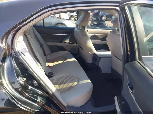 4T1G11AK3LU946345 2020 TOYOTA CAMRY - Image 8