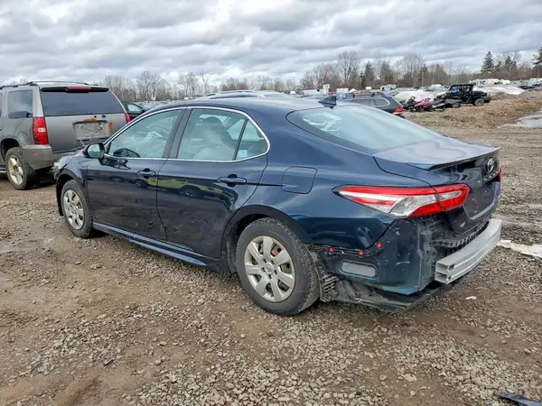 4T1G11AK3LU953635 2020 TOYOTA CAMRY - Image 2