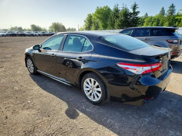 4T1G11AK3LU969995 2020 TOYOTA CAMRY - Image 2