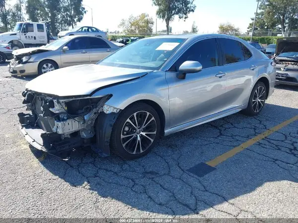 4T1G11AK3LU973870 2020 TOYOTA CAMRY - Image 2