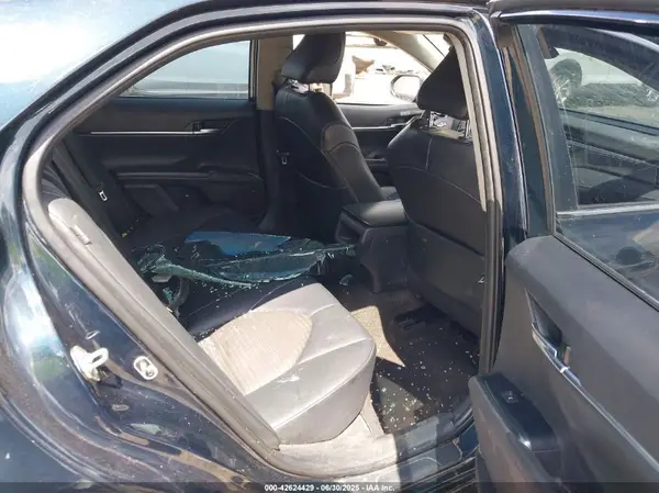 4T1G11AK3LU977367 2020 TOYOTA CAMRY - Image 8