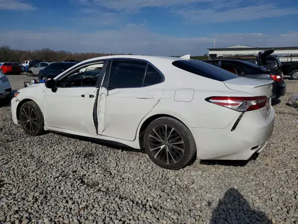 4T1G11AK3LU979409 2020 TOYOTA CAMRY - Image 2