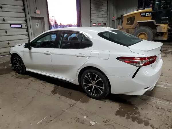 4T1G11AK3LU986375 2020 TOYOTA CAMRY - Image 2