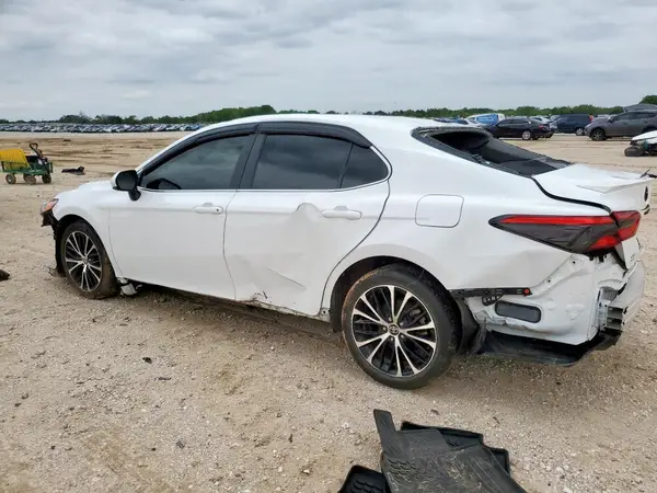 4T1G11AK3LU987395 2020 TOYOTA CAMRY - Image 2