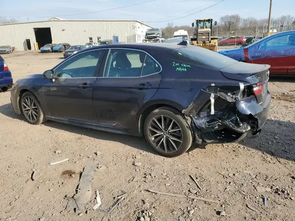 4T1G11AK3MU402512 2021 TOYOTA CAMRY - Image 2