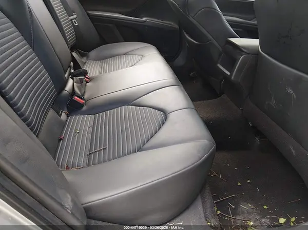 4T1G11AK3MU403837 2021 TOYOTA CAMRY - Image 8