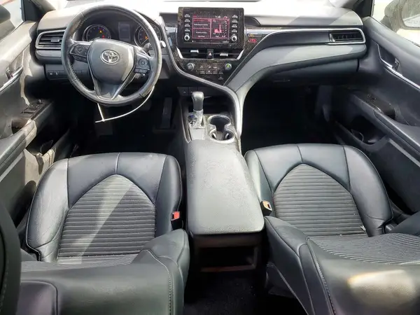 4T1G11AK3MU409329 2021 TOYOTA CAMRY - Image 8