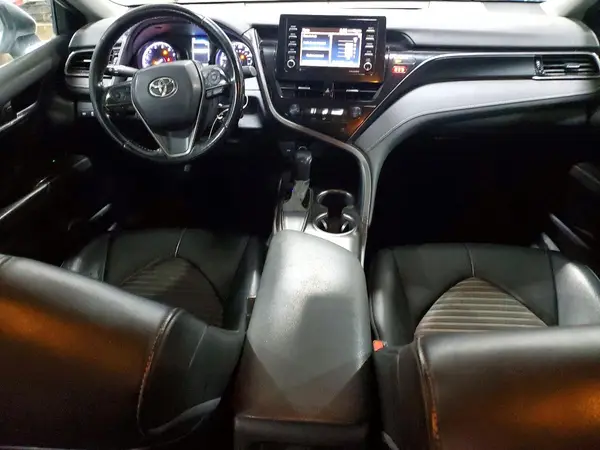 4T1G11AK3MU410058 2021 TOYOTA CAMRY - Image 8