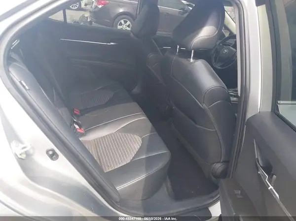 4T1G11AK3MU411176 2021 TOYOTA CAMRY - Image 8