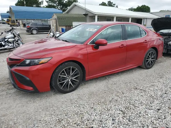 4T1G11AK3MU411839 2021 TOYOTA CAMRY - Image 1