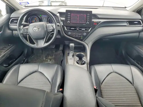 4T1G11AK3MU411887 2021 TOYOTA CAMRY - Image 8