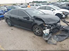 4T1G11AK3MU415566 2021 TOYOTA CAMRY