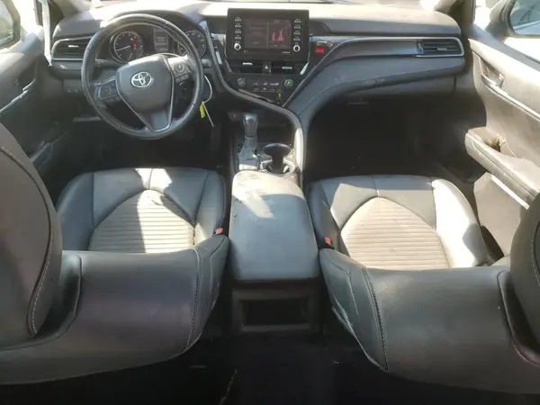 4T1G11AK3MU418760 2021 TOYOTA CAMRY - Image 8