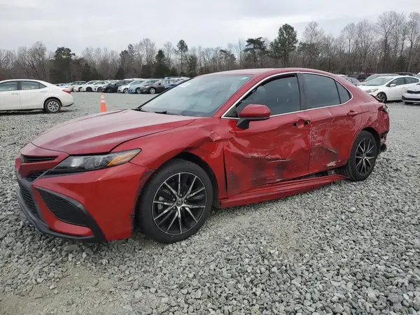 4T1G11AK3MU420430 2021 TOYOTA CAMRY - Image 1