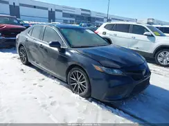 4T1G11AK3MU421951 2021 TOYOTA CAMRY