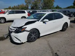 4T1G11AK3MU425689 2021 TOYOTA CAMRY