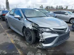 4T1G11AK3MU427586 2021 TOYOTA CAMRY
