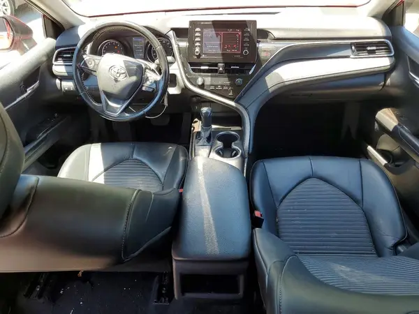4T1G11AK3MU444050 2021 TOYOTA CAMRY - Image 8