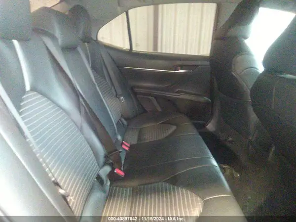 4T1G11AK3MU453959 2021 TOYOTA CAMRY - Image 8
