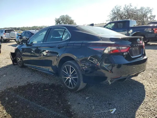 4T1G11AK3MU458661 2021 TOYOTA CAMRY - Image 2