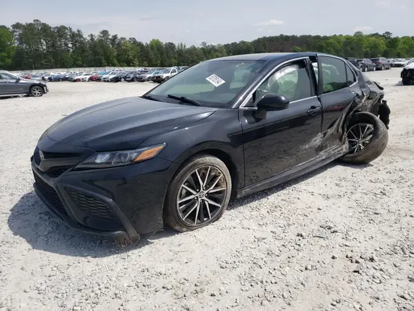 4T1G11AK3MU459129 2021 TOYOTA CAMRY - Image 1