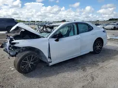4T1G11AK3MU460670 2021 TOYOTA CAMRY