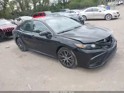 4T1G11AK3MU461916 2021 TOYOTA CAMRY