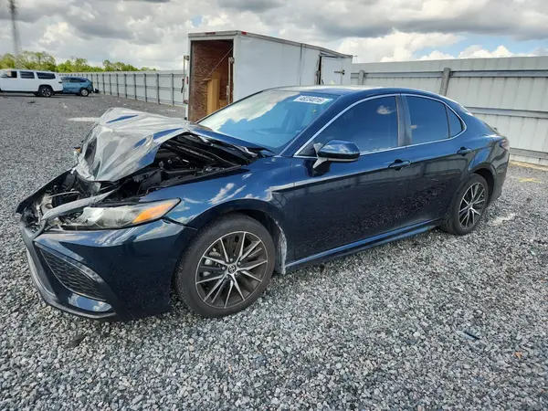 4T1G11AK3MU463844 2021 TOYOTA CAMRY - Image 1