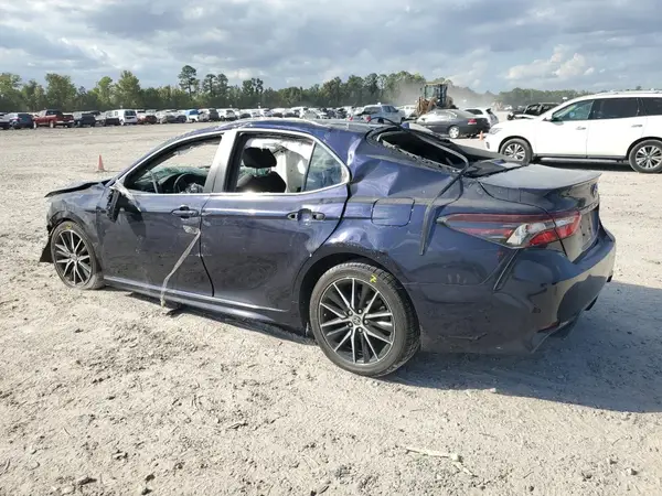 4T1G11AK3MU473774 2021 TOYOTA CAMRY - Image 2