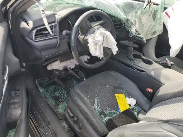 4T1G11AK3MU473774 2021 TOYOTA CAMRY - Image 8