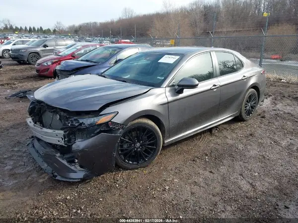 4T1G11AK3MU474536 2021 TOYOTA CAMRY - Image 2