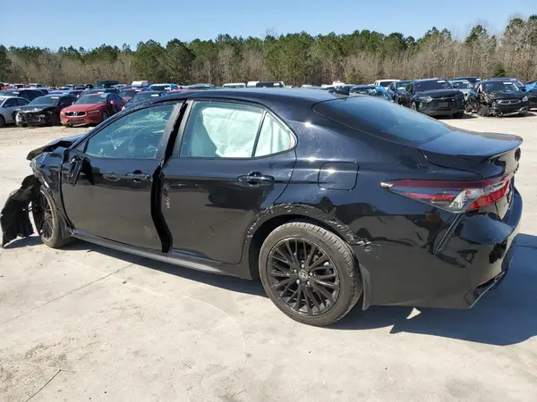 4T1G11AK3MU477940 2021 TOYOTA CAMRY - Image 2