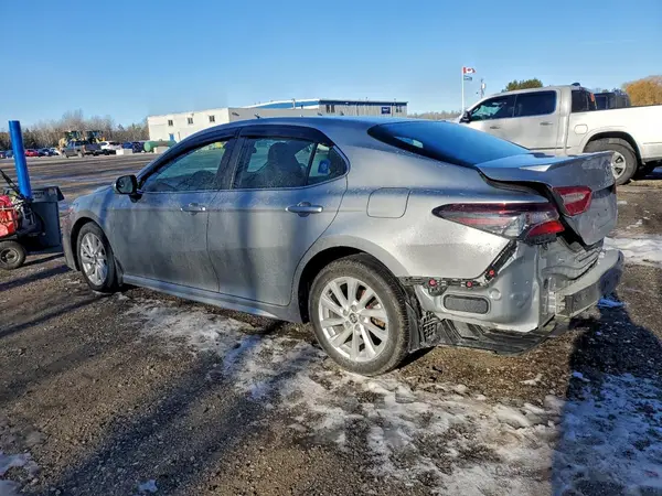 4T1G11AK3MU482197 2021 TOYOTA CAMRY - Image 2