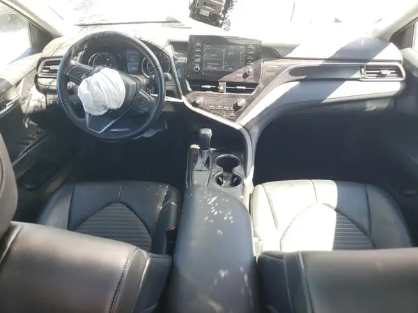 4T1G11AK3MU486301 2021 TOYOTA CAMRY - Image 8