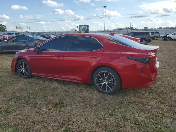 4T1G11AK3MU489005 2021 TOYOTA CAMRY - Image 2