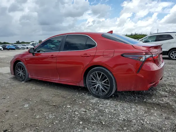 4T1G11AK3MU489781 2021 TOYOTA CAMRY - Image 2
