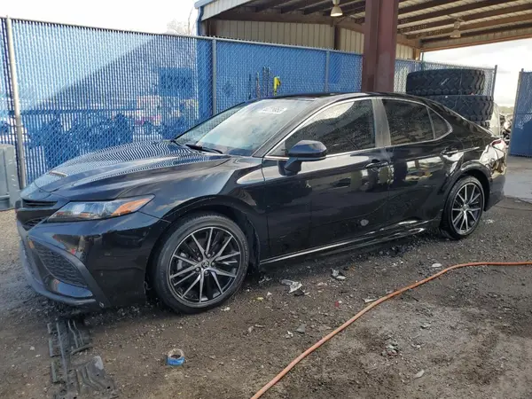 4T1G11AK3MU491434 2021 TOYOTA CAMRY - Image 1