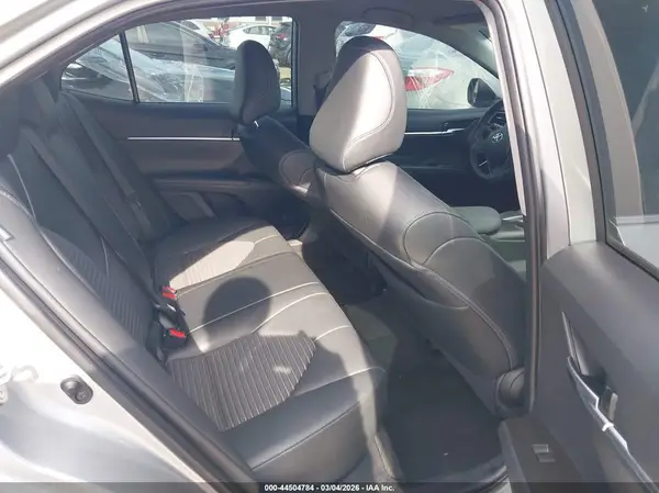4T1G11AK3MU492048 2021 TOYOTA CAMRY - Image 8