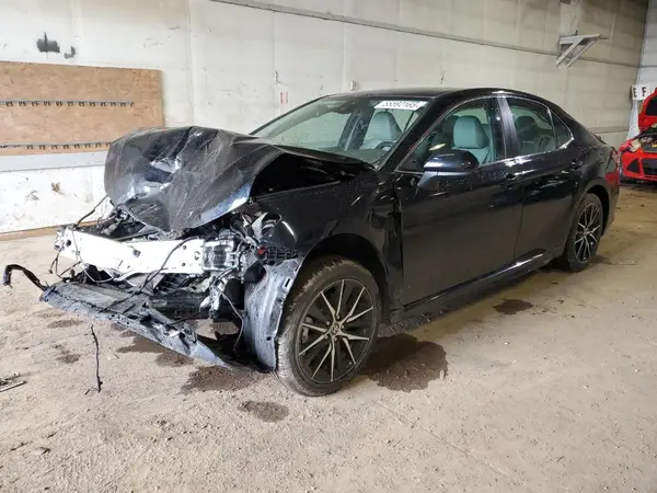 4T1G11AK3MU516509 2021 TOYOTA CAMRY - Image 1