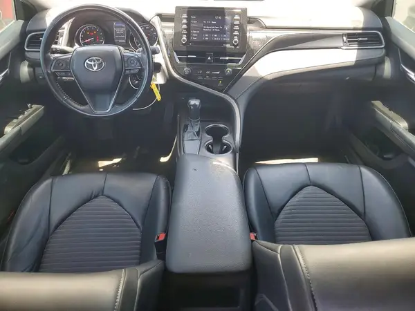 4T1G11AK3MU524819 2021 TOYOTA CAMRY - Image 8