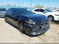 4T1G11AK3MU525582 2021 TOYOTA CAMRY
