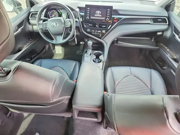 4T1G11AK3MU525906 2021 TOYOTA CAMRY - Image 8