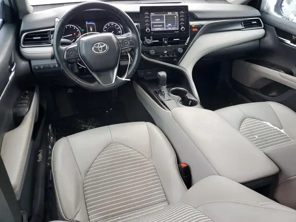4T1G11AK3MU532905 2021 TOYOTA CAMRY - Image 8