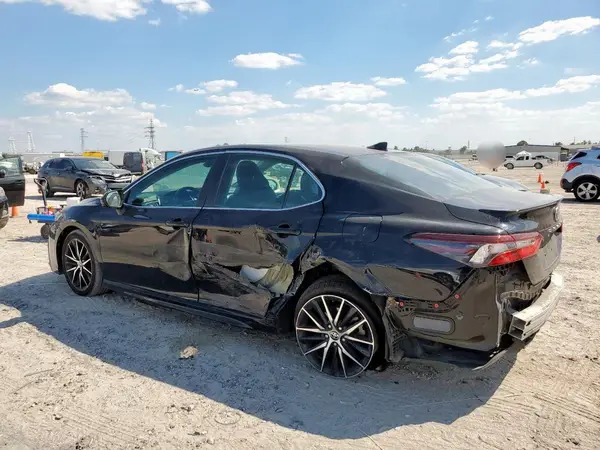 4T1G11AK3MU536100 2021 TOYOTA CAMRY - Image 2