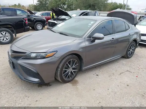4T1G11AK3MU537683 2021 TOYOTA CAMRY - Image 2
