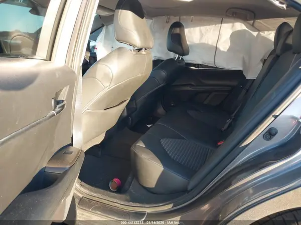 4T1G11AK3MU538820 2021 TOYOTA CAMRY - Image 8