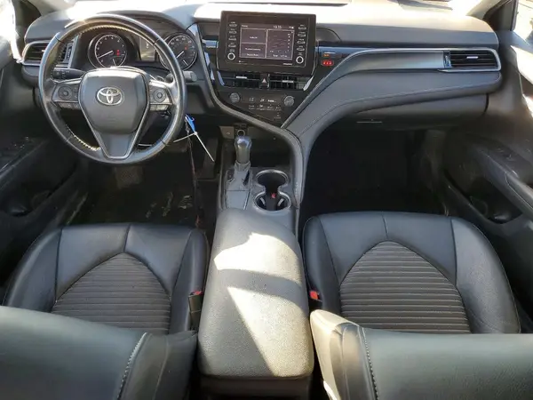 4T1G11AK3MU543063 2021 TOYOTA CAMRY - Image 8