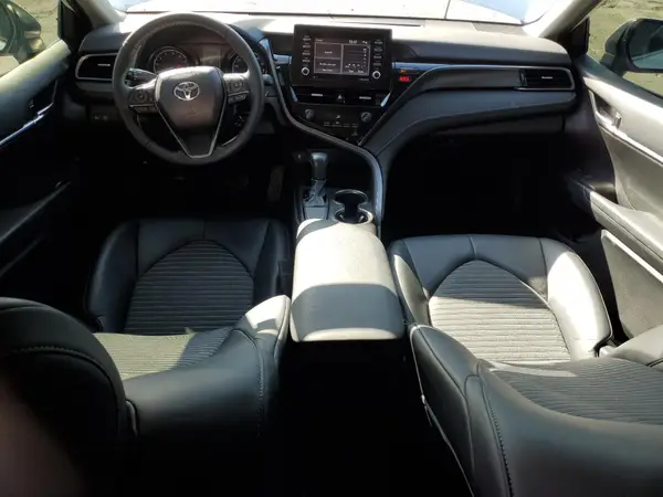 4T1G11AK3MU553334 2021 TOYOTA CAMRY - Image 8