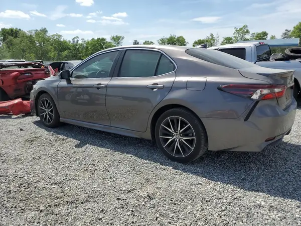 4T1G11AK3MU558372 2021 TOYOTA CAMRY - Image 2